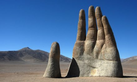 ಗಣಿಯಲ್ಲಿ ಮುಳುಗಿರುವ ನಾವೂ ಗಣಿಯಿಂದ ಹೊರಬಂದ ಅವರೂ