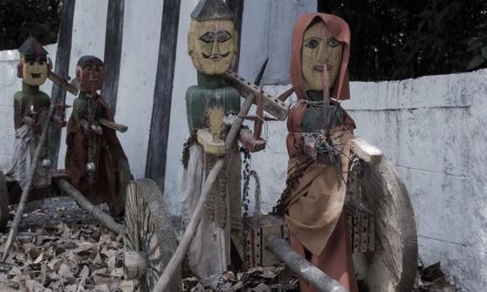 ಉಕದ ಹಾಗಿದ್ದ ನಾನು, ದಕದ ಹಾಗಿದ್ದ ಅವನು: ನಾಗಶ್ರೀ ಅಂಕಣ