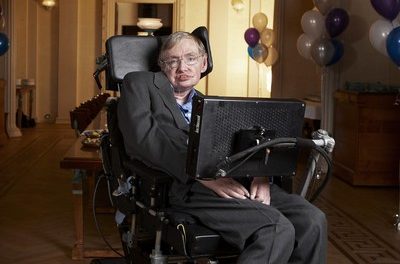 ಸ್ಟೀಫನ್ ಹಾಕಿಂಗ್: ಗಾಲಿ ಕುರ್ಚಿಯಿಂದ ಅನಂತ ವ್ಯೋಮದತ್ತ