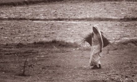 ರಾಣಿಯ ರಾಜ್ಯದಲ್ಲಿ ಅತಿವೃಷ್ಟಿ ಅನಾವೃಷ್ಟಿ ರಾದ್ಧಾಂತಗಳು