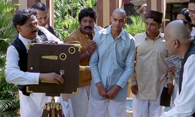 ಹರಿಶ್ಷಂದ್ರಾಚೀ ಫ್ಯಾಕ್ಟರಿ:ಫಾಲ್ಕೆಯವರ ಸಿನೆಮಾ ಸಾಹಸದ ಕಥಾನಕ