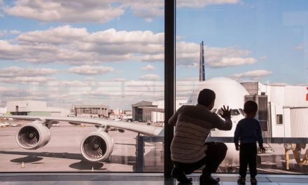 ವಿಮಾನ ಪಯಣದ ವಿದಾಯ ಸಮಾರಂಭ: ಯೋಗೀಂದ್ರ ಮರವಂತೆ ಅಂಕಣ