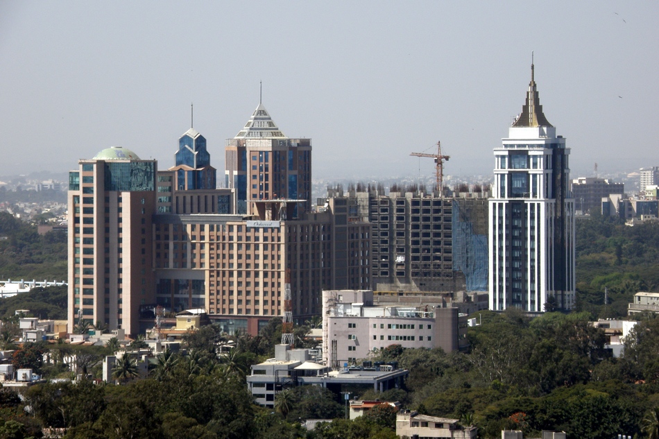 ಶಹರದ ಗೋಡೆಗಳ ಕೆಡವುದು ಹೇಗೆ?: ರೂಪಶ್ರೀ ಕಲ್ಲಿಗನೂರ್ ಅಂಕಣ