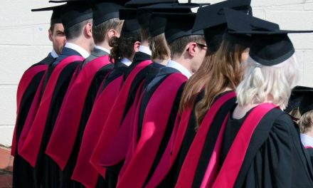 ಬ್ರಿಟನ್ನಿನ ವಿದ್ಯಾರ್ಥಿಗಳ ಆಶಾಭಂಗ ಪ್ರಸಂಗ: ಯೋಗೀಂದ್ರ ಮರವಂತೆ ಅಂಕಣ