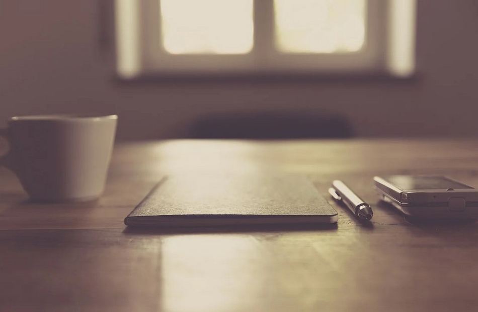 ಸಿಕ್ಕು ನುಣುಚಿಕೊಳ್ಳುವ ಮೀನು ಬರಹ….: ಆಶಾ ಜಗದೀಶ್ ಅಂಕಣ