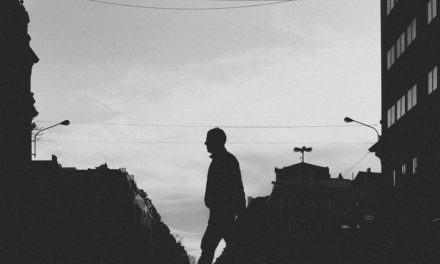 ಅಪ್ಪನೆಂಬ ಆಲದ ಮರದ ನೆರಳಿನಲ್ಲಿ ಆಶ್ರಯಿತ ಹಕ್ಕಿಗಳು….