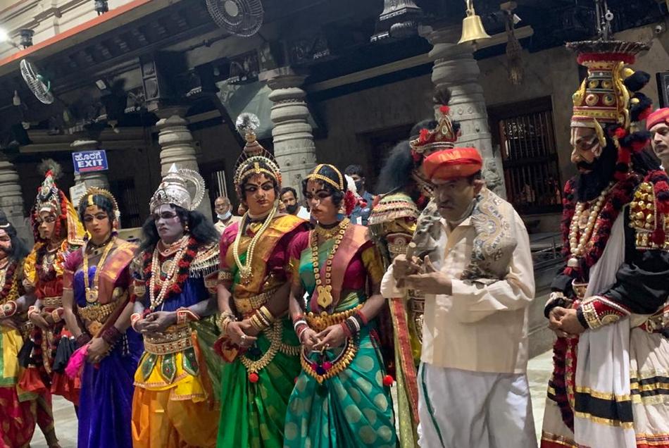 ಅಮ್ಮ ಒಬ್ಬಳೇ ಕುಳಿತು ನೋಡುವ ಪತ್ತನಾಜೆಯ ಕಾಲ