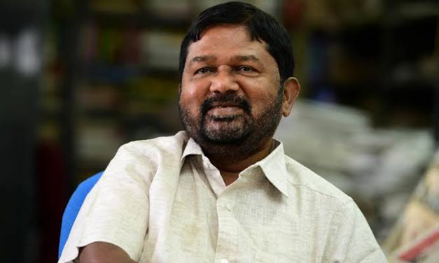 ಹುಚ್ಚಾಟಗಳಿಗೆ ನಗುವೇ ಪ್ರತಿಭಟನೆ ಅಸ್ತ್ರ!