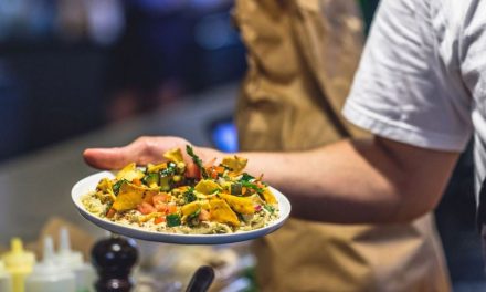 ತಾರೆಗಳ ಹಿಡಿಯುವೆವು: ವೀರಣ್ಣ ಮಡಿವಾಳರ ಅಂಕಣ ಇಂದಿನಿಂದ