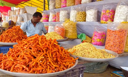 ‘ಭಕ್ತರಿಗೆ ಭಾಗ್ಯ ಕೊಡು. ಮಕ್ಕಳಿಗೆ ಬಡತನ ಕೊಡು’