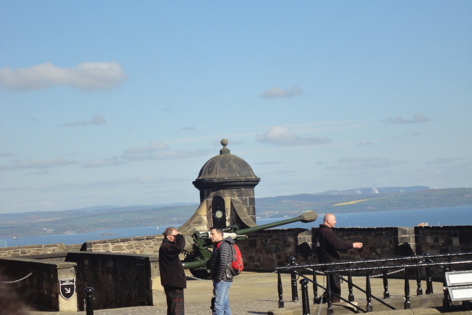 ಮಹಿಳಾ ಯುದ್ಧಸ್ಮಾರಕಗಳ ಹುಡುಕುತ್ತಾ ಕಂಡ ಸತ್ಯಗಳು