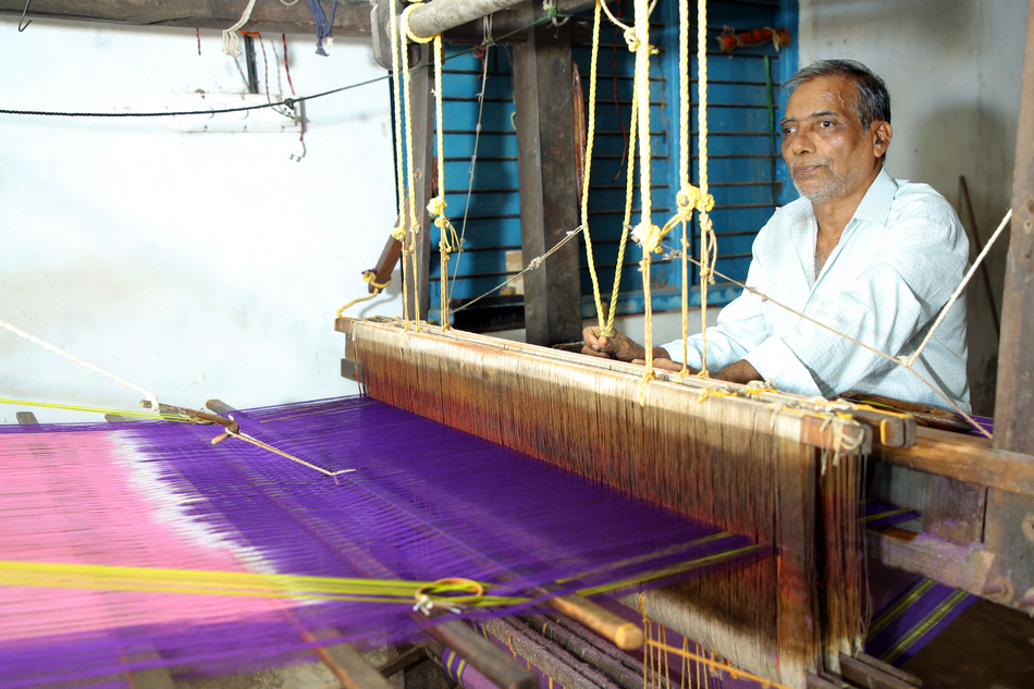 ನೇಯ್ಗೆಯೆಂಬ ಸುದೀರ್ಘ ನಡಿಗೆ