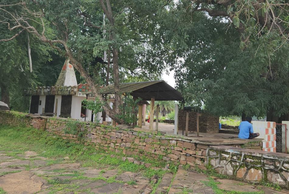 ದಂಡಕಾರಣ್ಯದ ಆದಿವಾಸಿಗಳ ದೇವ-ದೇವಿಯರು