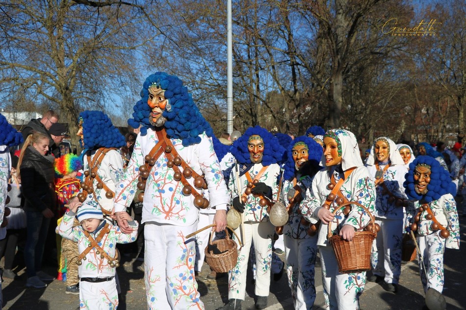 ಗುಮ್ಮನಿಂದಲೂ ಚಾಕೋಲೇಟ್‌ ಕೊಡಿಸುವ “ಕಾರ್ನಿವಲ್” ಹಬ್ಬ…