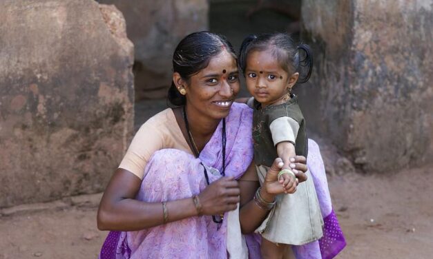 ಅವ್ವ ಸಾಮಾನ್ಯಳು, ಅಸಮಾನ್ಯಳು!: ಮನು ಗುರುಸ್ವಾಮಿ ಬರಹ