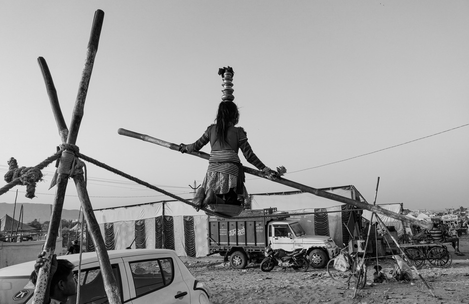 ಜಂಬೋಸರ್ಕಸ್ ಮತ್ತು ವಸಂತ ಚಂದಿರ: ಸುಮಾವೀಣಾ ಸರಣಿ