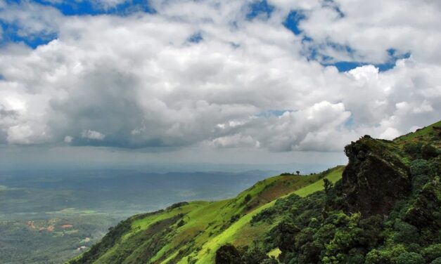 ಮಳೆ, ಮಂಜು ಮತ್ತು ಚಾರಣ: ಮುನವ್ವರ್, ಜೋಗಿಬೆಟ್ಟು ಬರಹ